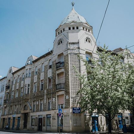 Dozsa Apartman Szegedin Exterior foto