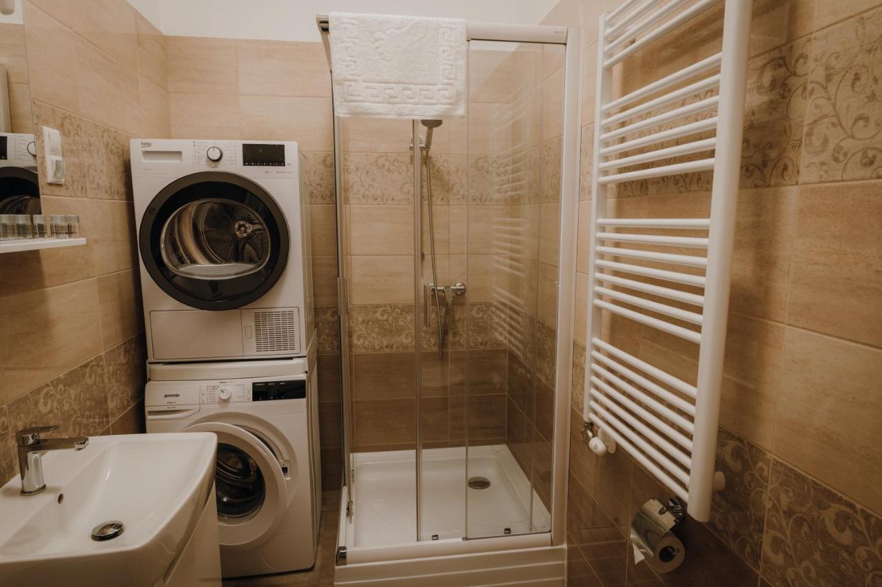 Dozsa Apartman Szegedin Exterior foto